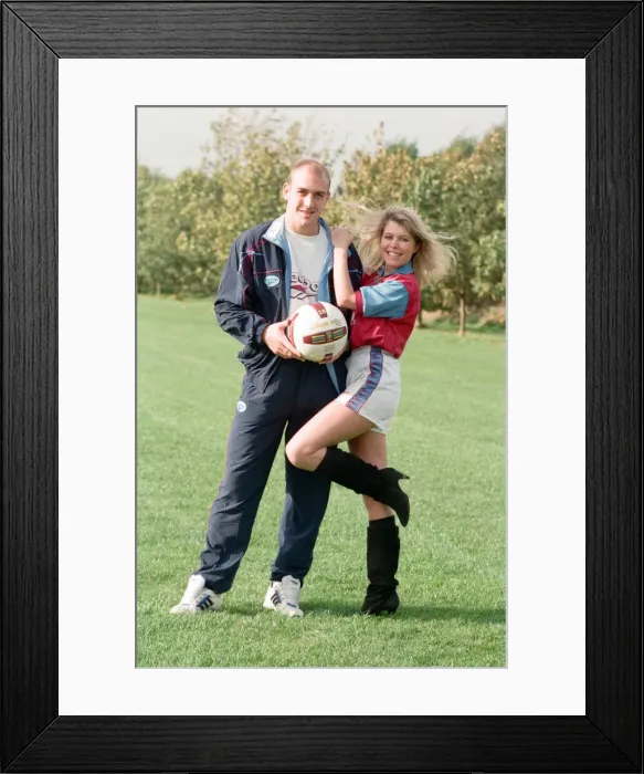 Framed Print : BBC Radio WM presenter Julie Mayer in an Aston Villa kit with Villa midfielder Mark Framed Print : BBC Radio WM presenter Julie Mayer in an Aston Villa kit with Villa midfielder Mark