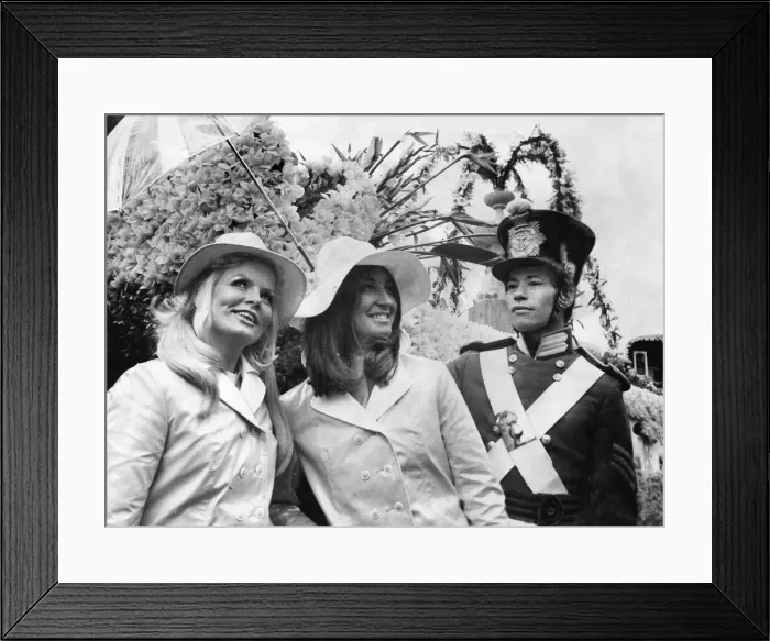 Framed Print : Start of the Festival Parade of Focus On Manchester. Smiles all round despite Framed Print : Start of the Festival Parade of Focus On Manchester. Smiles all round despite