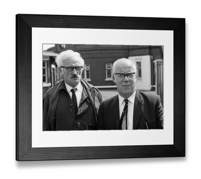 Framed Print : Irlam steel dispute. Pictured, Irlam Steels action men Martin Kennedy (left Framed Print : Irlam steel dispute. Pictured, Irlam Steels action men Martin Kennedy (left