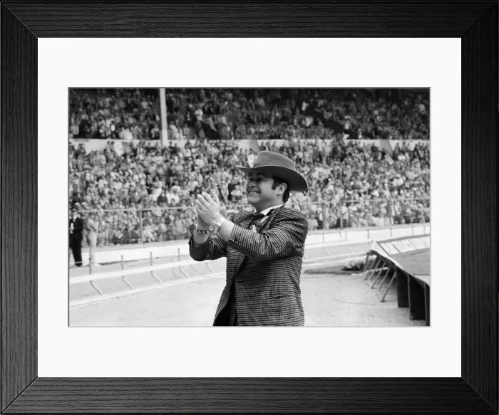 Framed Print : 1984 FA Cup Final at Wembley Stadium. Watford chairman Elton John pictured before kick Framed Print : 1984 FA Cup Final at Wembley Stadium. Watford chairman Elton John pictured before kick