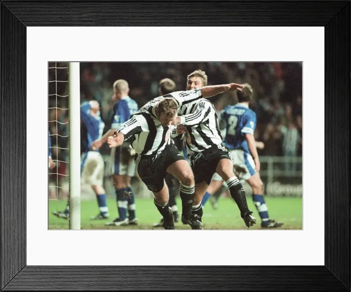 Framed Print : Newcastle United 4-3 Leicester City, premier league match at St James Park Framed Print : Newcastle United 4-3 Leicester City, premier league match at St James Park