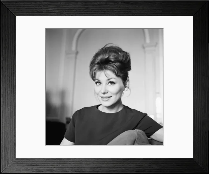 Framed Print : Irina Demick, french actress, in the UK for premiere of new film, The Longest Day