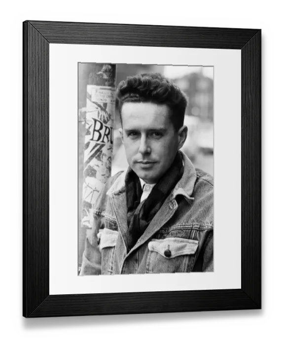 Framed Print : Frankie Goes to Hollywood singer Holly Johnson. 17th December 1986 Framed Print : Frankie Goes to Hollywood singer Holly Johnson. 17th December 1986