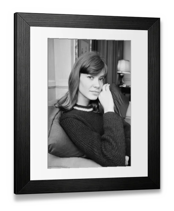 Framed Print : Francoise Hardy, french singer aged 19 years old, in the UK to promote four new records Framed Print : Francoise Hardy, french singer aged 19 years old, in the UK to promote four new records