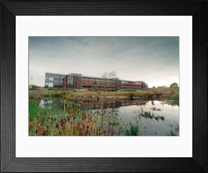 Framed Print : The Powergen headquarters which has just won another design award. 25th September 1996