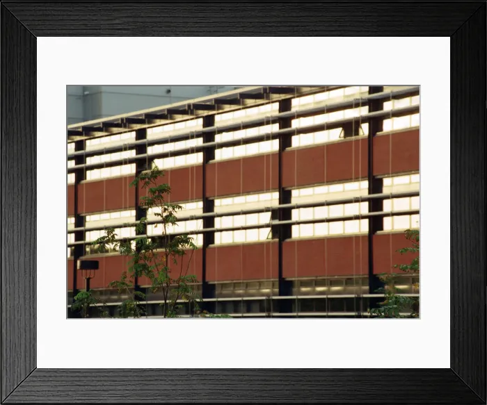 Framed Print : The Powergen headquarters which has just won another design award. 25th September 1996 Framed Print : The Powergen headquarters which has just won another design award. 25th September 1996