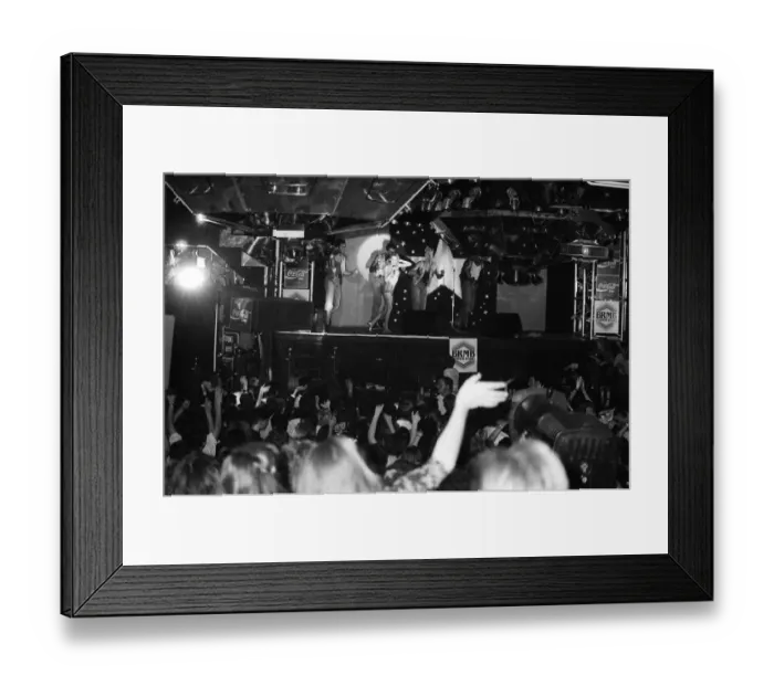 Framed Print : Kylie Minogue appearing in concert at the Ritzy nightclub in Hurst Street