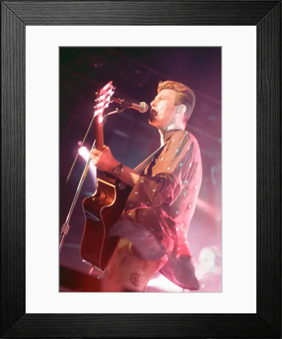 Framed Print : David Bowie in Concert, The Earthling World Tour, pictured at Rock City, Nottingham