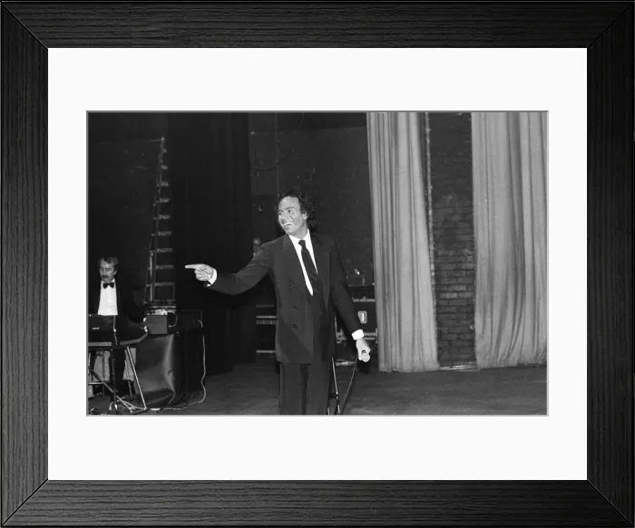 Framed Print : Singer Julio Iglesias. October 1982 Framed Print : Singer Julio Iglesias. October 1982