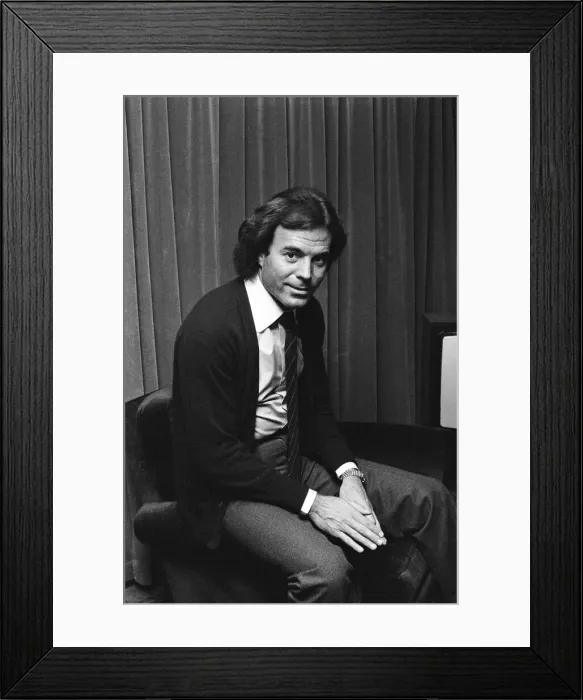 Framed Print : Singer Julio Iglesias. October 1982 Framed Print : Singer Julio Iglesias. October 1982