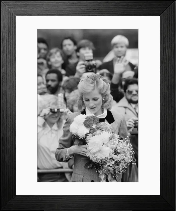 Framed Print : HRH Princess Diana, The Princess of Wales, visits Dr. Barnados home in East Ham, London