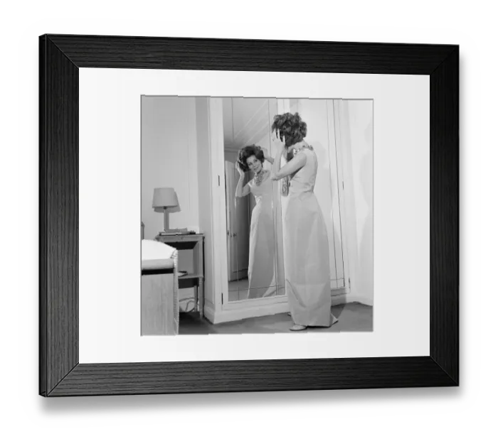 Framed Print : Irina Demick, french actress, in the UK for premiere of new film Framed Print : Irina Demick, french actress, in the UK for premiere of new film