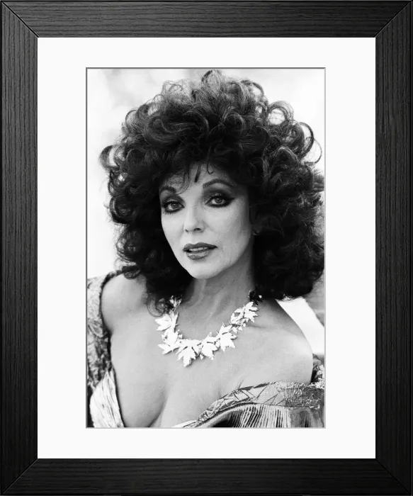 Framed Print : British actress Joan Collins pictured in Los Angeles, California Framed Print : British actress Joan Collins pictured in Los Angeles, California