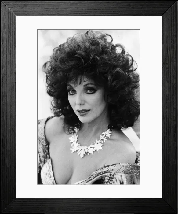 Framed Print : British actress Joan Collins pictured in Los Angeles, California Framed Print : British actress Joan Collins pictured in Los Angeles, California