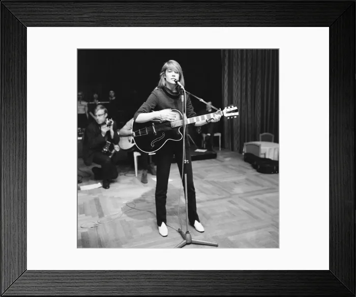 Framed Print : Francoise Hardy, french singer pictured rehearsing her cabaret show which opens Framed Print : Francoise Hardy, french singer pictured rehearsing her cabaret show which opens