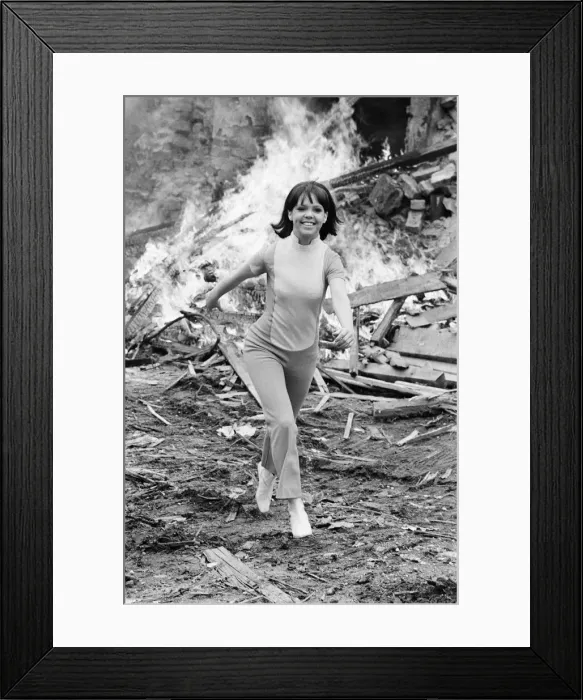 Framed Print : Wendy Padbury, actress aged 20 years old, she stars as Zoe Heriot Framed Print : Wendy Padbury, actress aged 20 years old, she stars as Zoe Heriot