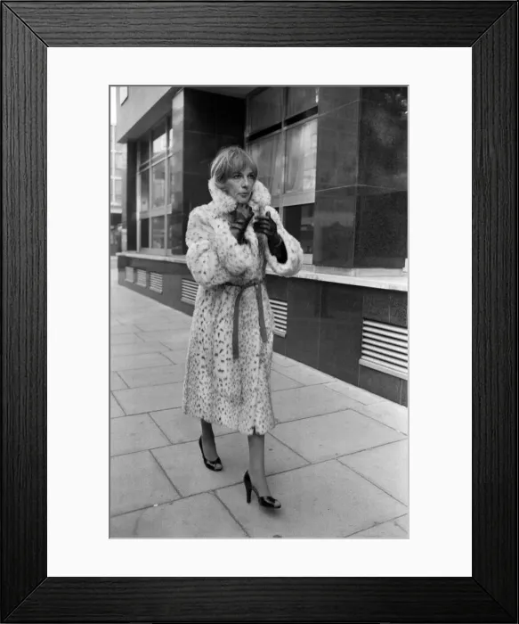Framed Print : BBCs Thats Life'television presenter Esther Rantzen Framed Print : BBCs Thats Life'television presenter Esther Rantzen