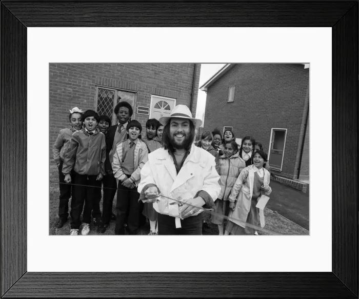 Framed Print : Slade star Dave Hill tried not to bring the house down Framed Print : Slade star Dave Hill tried not to bring the house down