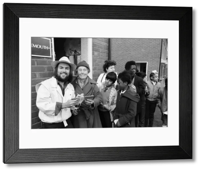 Framed Print : Slade star Dave Hill tried not to bring the house down