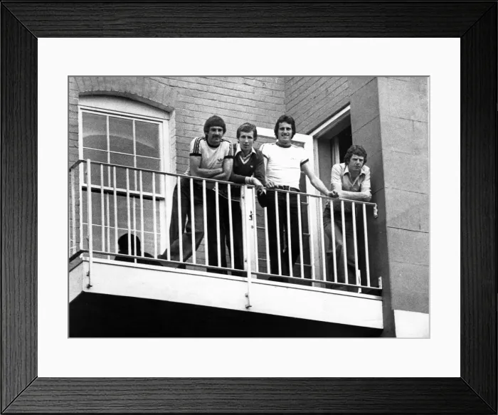 Framed Print : Liverpool players Steve Heighway, Joey Jones, Ray Clemence