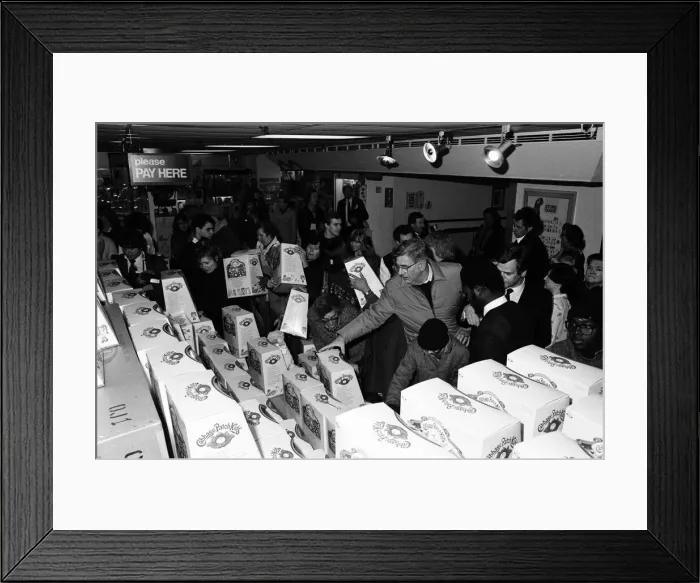 Framed Print : Cabbage Patch Dolls at Hamleys, top London toy store. Hundreds of people clamoured for Framed Print : Cabbage Patch Dolls at Hamleys, top London toy store. Hundreds of people clamoured for