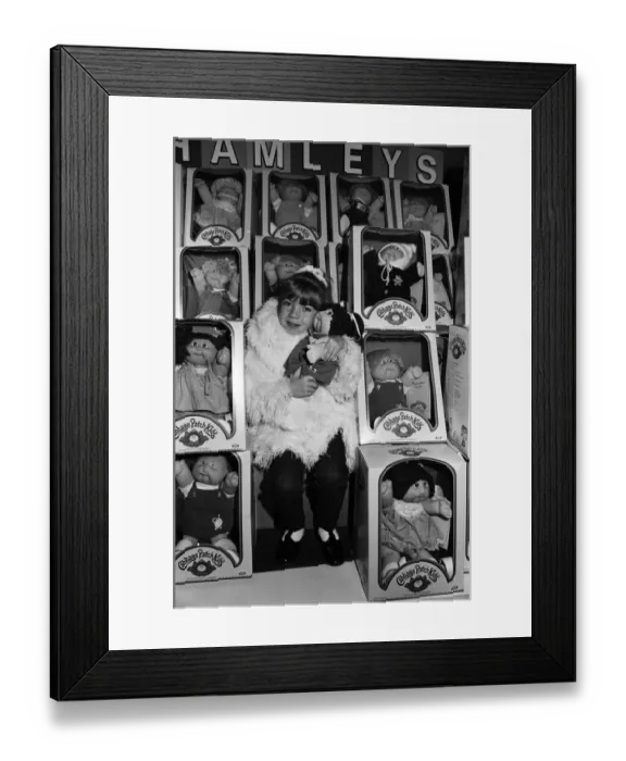 Framed Print : Cabbage Patch Dolls at Hamleys, top London toy store. Hundreds of people clamoured for