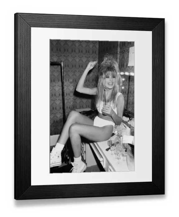 Framed Print : Mandy Smith at a nightclub to promote her new song. 17th January 1987