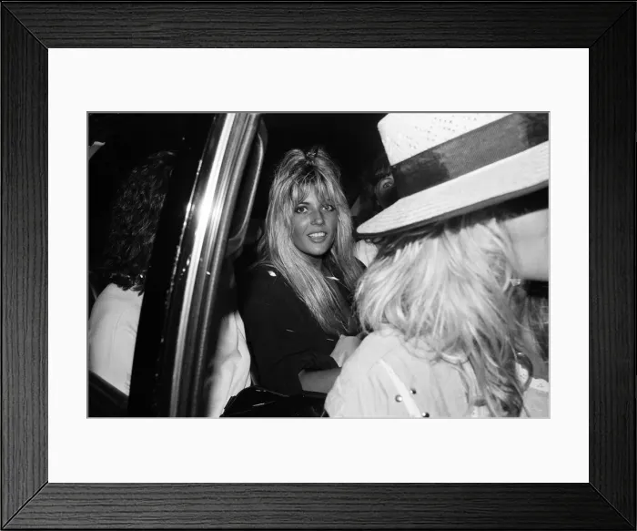 Framed Print : Mandy Smith at Gatwick Airport. 14th August 1986 Framed Print : Mandy Smith at Gatwick Airport. 14th August 1986