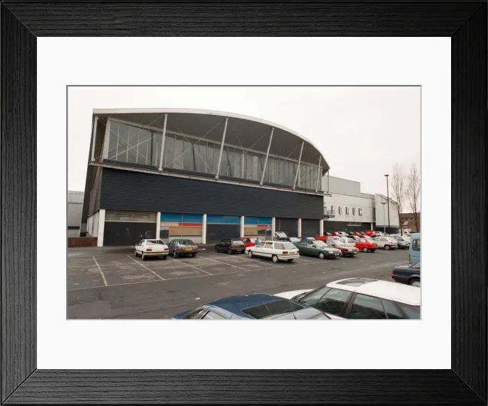 Framed Print : Billingham Forum, a leisure centre with indoor ice-rink and theatre Framed Print : Billingham Forum, a leisure centre with indoor ice-rink and theatre