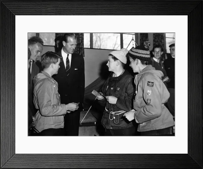 Framed Print : The Duke of Edinburgh visits a school in Birmingham. 24th October 1969