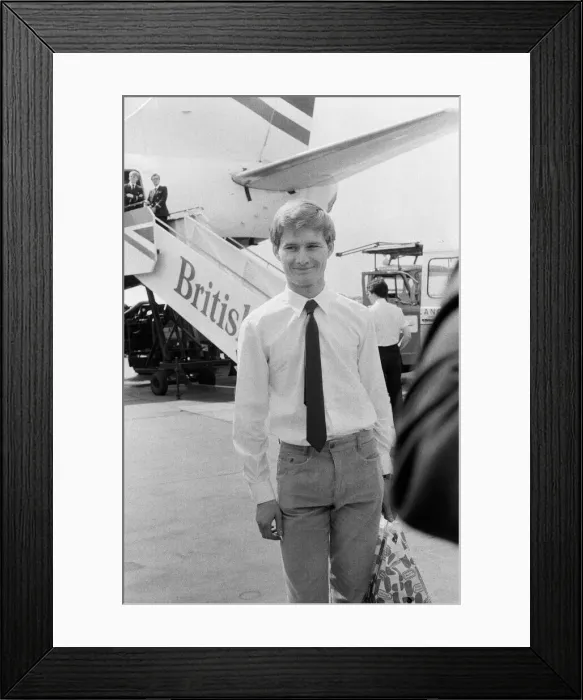 Framed Print : Sub Lieutenant Ian Soapy'Watson arrives at Gatwick airport Framed Print : Sub Lieutenant Ian Soapy'Watson arrives at Gatwick airport