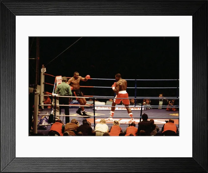 Framed Print : Oliver McCall vs. Frank Bruno, billed as The Empire Strikes Back Framed Print : Oliver McCall vs. Frank Bruno, billed as The Empire Strikes Back