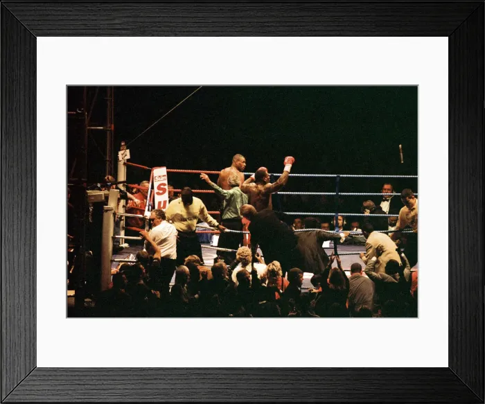 Framed Print : Oliver McCall vs. Frank Bruno, billed as The Empire Strikes Back Framed Print : Oliver McCall vs. Frank Bruno, billed as The Empire Strikes Back