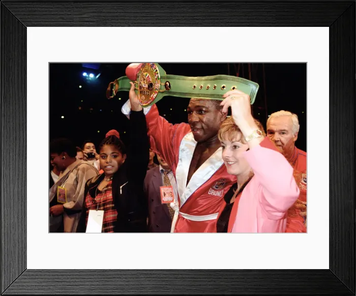 Framed Print : Oliver McCall vs. Frank Bruno, billed as The Empire Strikes Back Framed Print : Oliver McCall vs. Frank Bruno, billed as The Empire Strikes Back