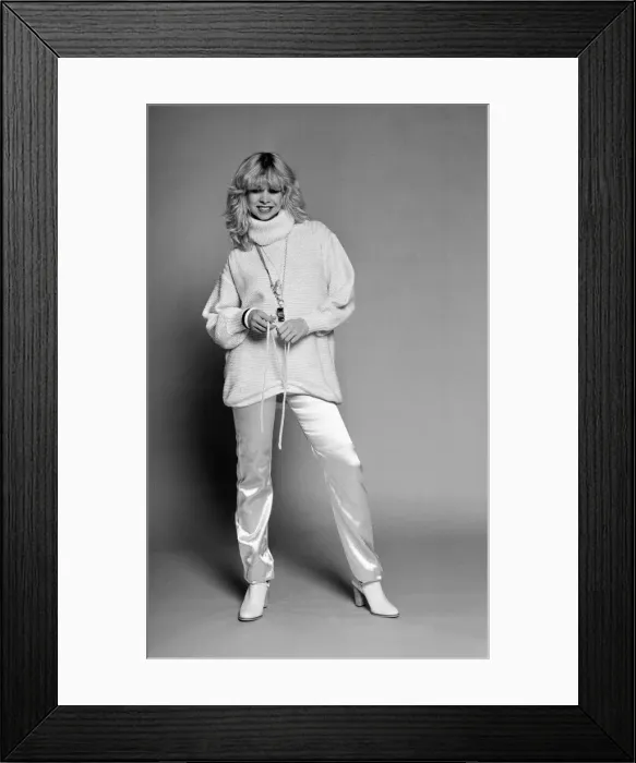 Framed Print : Model wearing 1977 clothing, Sunday Mirror fashion feature, studio pix, 2nd August 1977 Framed Print : Model wearing 1977 clothing, Sunday Mirror fashion feature, studio pix, 2nd August 1977