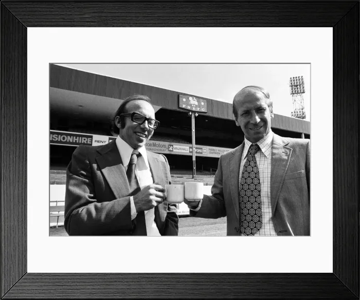 Framed Print : Nobby Stiles signs for Preston North End F. C. he is pictured with manager Bobby Charlton Framed Print : Nobby Stiles signs for Preston North End F. C. he is pictured with manager Bobby Charlton