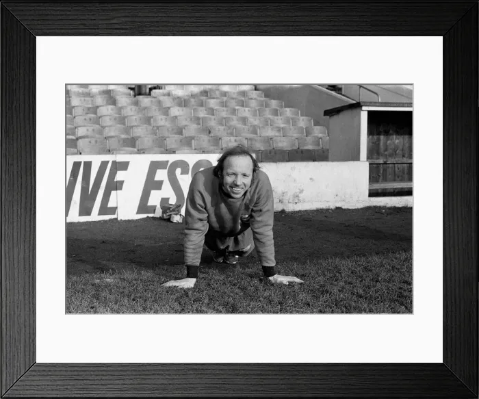 Framed Print : Middlesbrough F. Cs Nobby Stiles during a training session. 1972