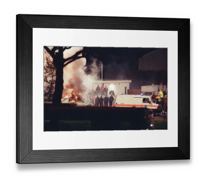Framed Print : The filming of the Fatal Extraction'episode of Framed Print : The filming of the Fatal Extraction'episode of