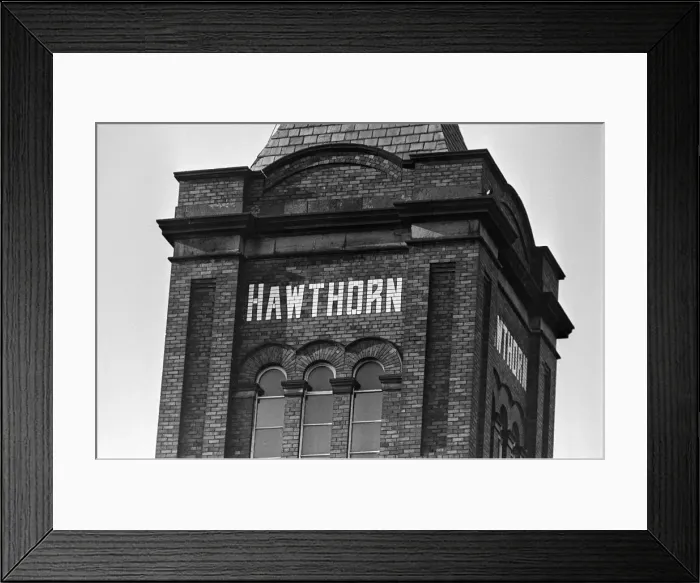 Framed Print : Hawthorn Mill in Chadderton, Greater Manchester. 4th June 1969 Framed Print : Hawthorn Mill in Chadderton, Greater Manchester. 4th June 1969