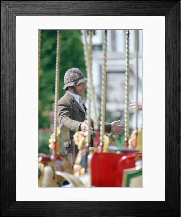Framed Print : Actor David Jason pictured during the filming of The Darling Buds of May Framed Print : Actor David Jason pictured during the filming of The Darling Buds of May