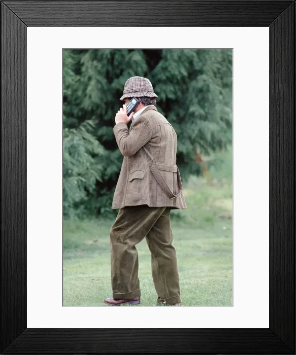 Framed Print : Actor David Jason pictured during the filming of The Darling Buds of May Framed Print : Actor David Jason pictured during the filming of The Darling Buds of May