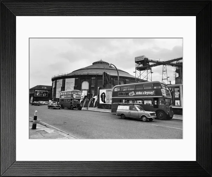 Framed Print : Exterior view of the Roundhouse performing arts and concert venue situated at the Grade Framed Print : Exterior view of the Roundhouse performing arts and concert venue situated at the Grade