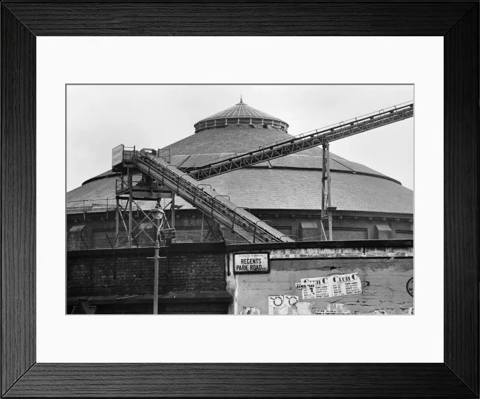 Framed Print : Exterior view of the Roundhouse performing arts and concert venue situated at the Grade Framed Print : Exterior view of the Roundhouse performing arts and concert venue situated at the Grade
