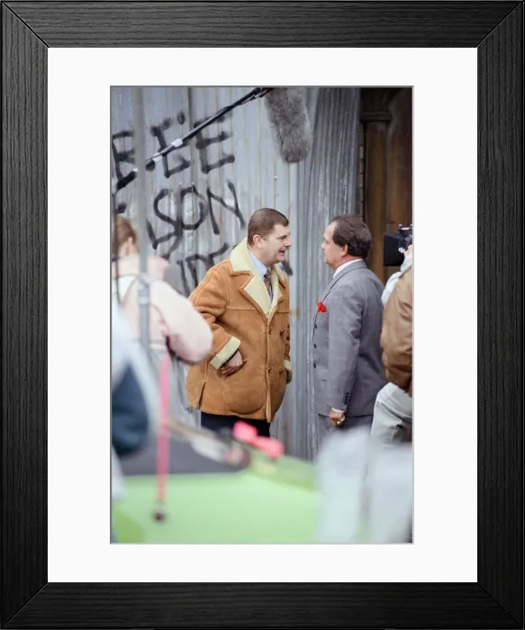 Framed Print : The cast of Only Fools and Horses'television series on set filming a Framed Print : The cast of Only Fools and Horses'television series on set filming a