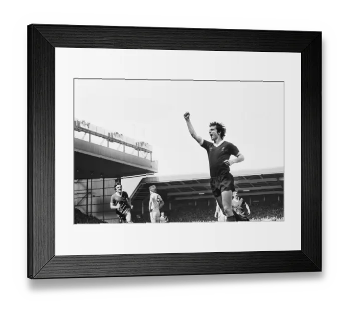 Framed Print : Liverpool Football team celebrate winning the League title after defeating Aston Villa Framed Print : Liverpool Football team celebrate winning the League title after defeating Aston Villa