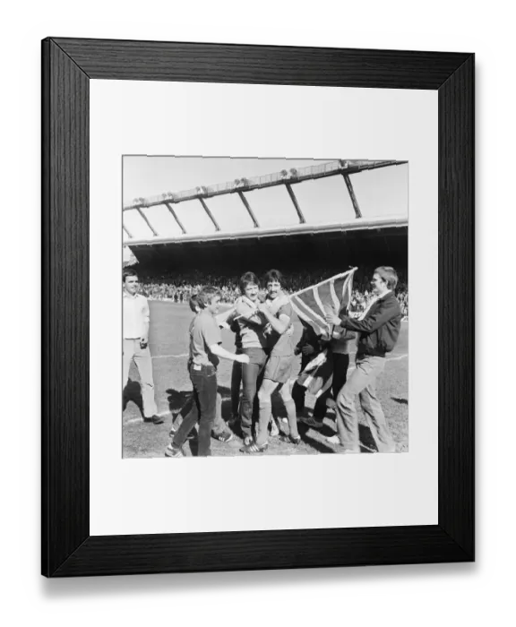 Framed Print : Liverpool Football team celebrate winning the League title after defeating Aston Villa