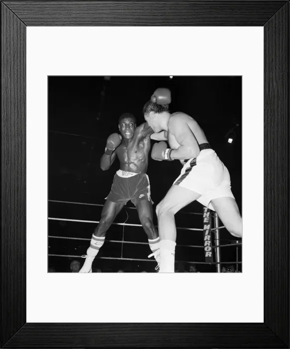 Framed Print : Frank Bruno vs. Anders Eklund for the European Heavyweight Title Framed Print : Frank Bruno vs. Anders Eklund for the European Heavyweight Title