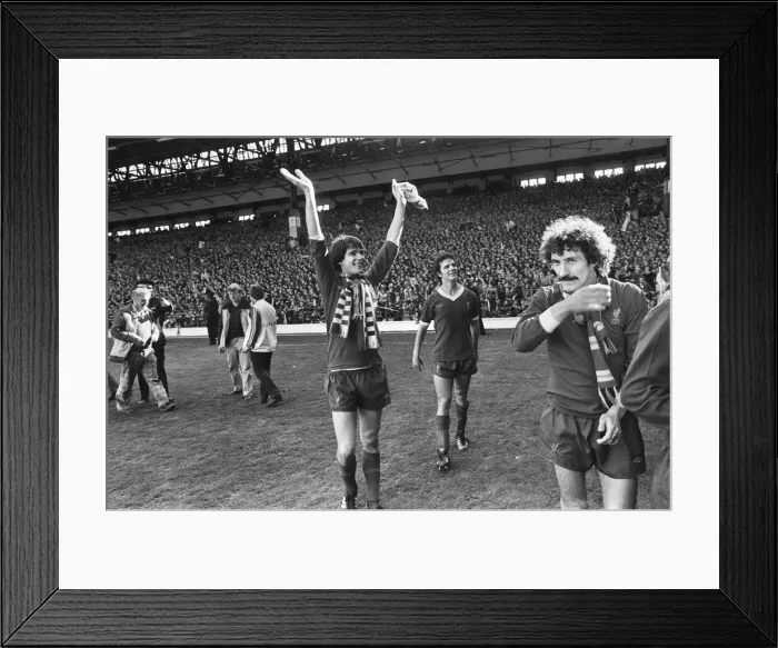 Framed Print : Liverpool Football team celebrate winning the League title after defeating Aston Villa Framed Print : Liverpool Football team celebrate winning the League title after defeating Aston Villa