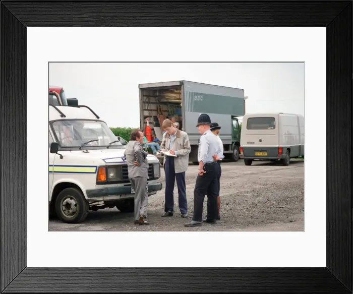 Framed Print : David Jason as Derek Del Boy'Trotter and Nicholas Lyndhurst as Rodney Trotter