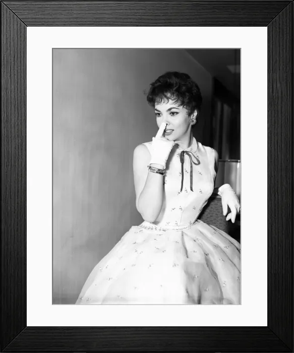 Framed Print : Gina Lollobrigida, Italian actress, attends press reception for new film, Trapeze Framed Print : Gina Lollobrigida, Italian actress, attends press reception for new film, Trapeze